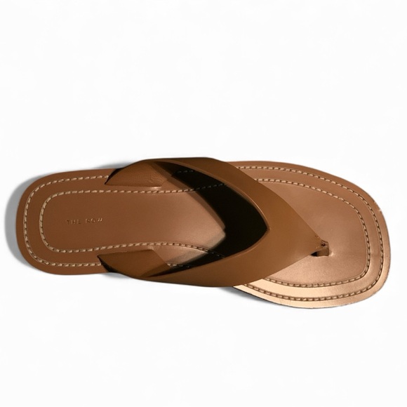 THE ROW Ginza Caramel Leather Sandals - Picture 3 of 11